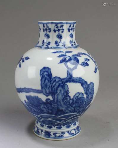 Chinese Blue & White Porcelain Vase