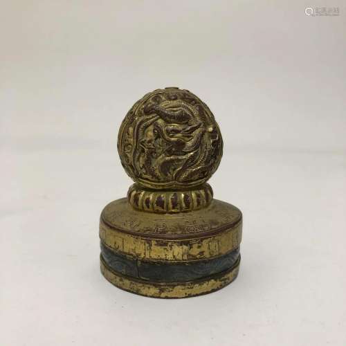 A Gilt Bronze Seal