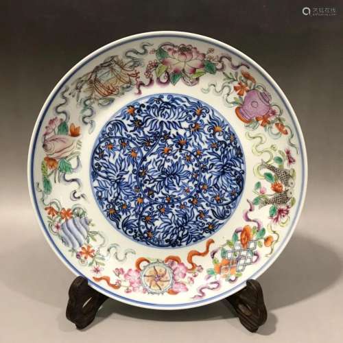 CHINESE BLUE AND WHITE FAMILLE ROSE PLATE,GUANGXU MARK