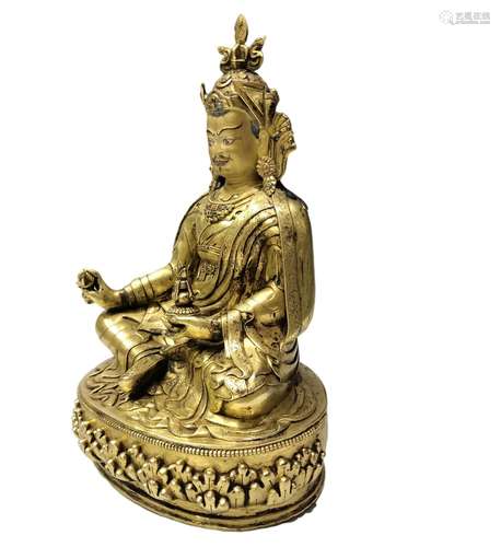 A Gilt Bronze Bodhisattva Statue