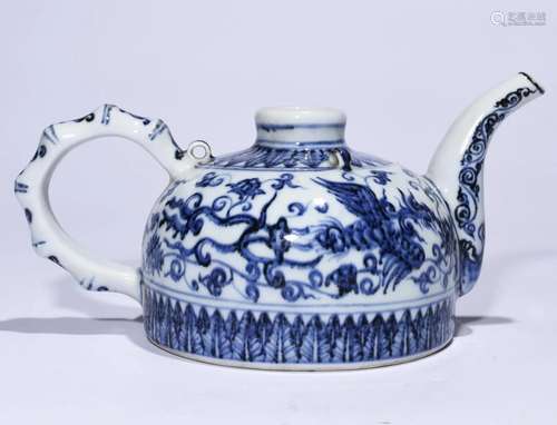 A Blue & White Porcelain Teapot