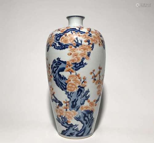 A Porcelain Meiping Vase