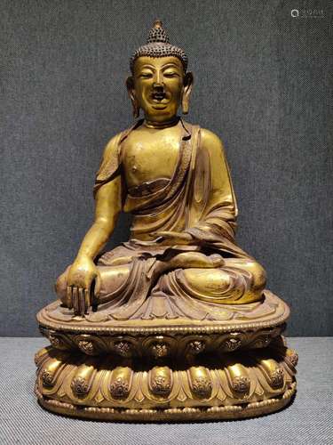 CHINESE GILT BRONZE BUDDHA