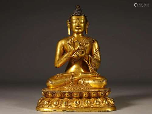 CHINESE GILT BRONZE BUDDHA