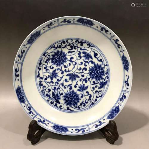 CHINESE BLUE AND WHITE PLATE,GUANGXU MARK