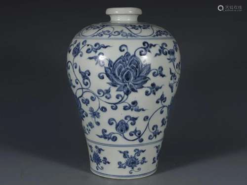 CHINESE BLUE AND WHITE MEIPING,XUANDE MARK