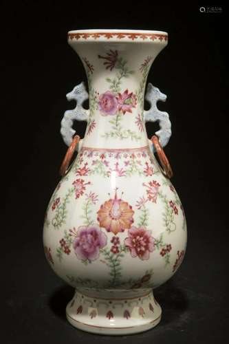 Chinese Porcelain Vase