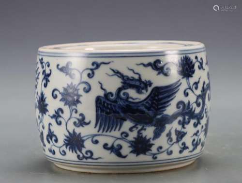 CHINESE BLUE AND WHITE JAR,XUANDE MARK