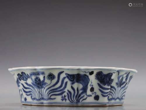 CHINESE BLUE AND WHITE PLATE,XUANDE MARK