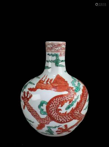 Chinese Famille Verte Porcelain Vase