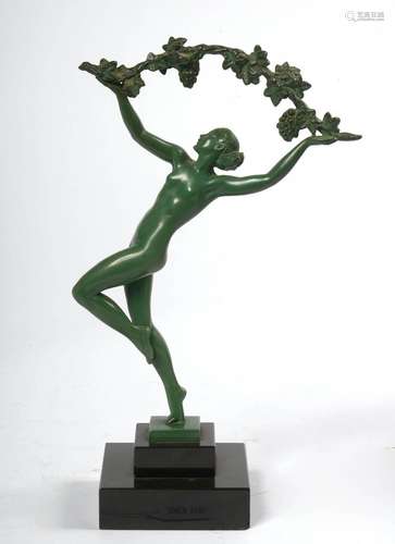 "Danseuse à la branche de vigne" Art déco en zingu...