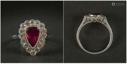 Bague en or blanc 18 carats sertie d'un rubis naturel &q...