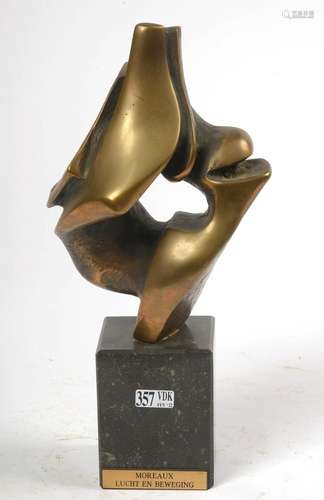 "Lucht en beweging" en bronze doré. Signé Moreaux,...