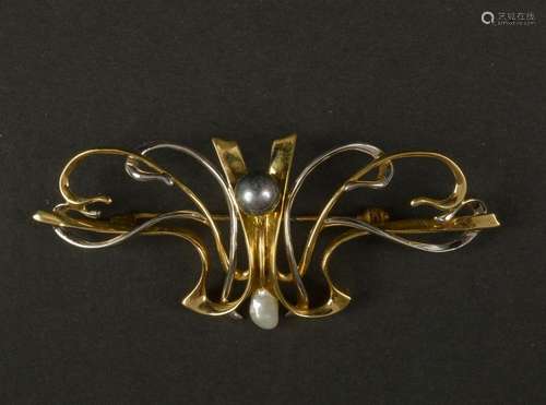 Broche de style Art Nouveau en or jaune et or blanc 18 carat...