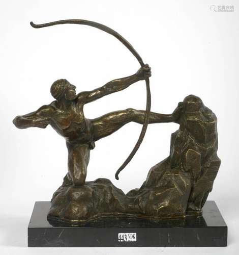 "Héraklès archer" en bronze à patine brune. Signé ...