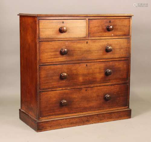 A late Victorian mahogany chest of drawers, height 110cm, wi...
