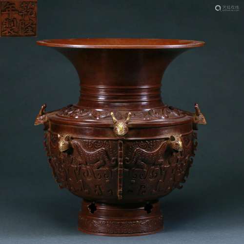 An Archaic Form Bronze Vase