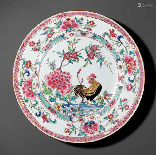 A FAMILLE ROSE ‘COCKEREL’ DISH, QIANLONG PERIOD