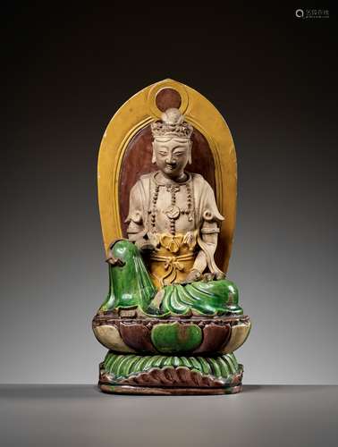 A SANCAI-GLAZED FIGURE OF GUANYIN, MING DYNASTY