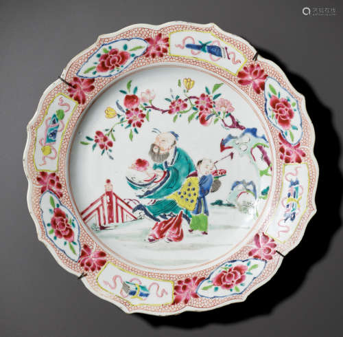 A FAMILLE ROSE ‘SHOULAO AND ATTENDANT’ DISH, QING DYNASTY