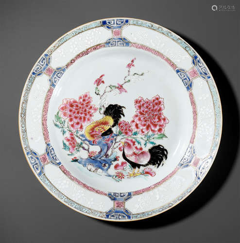 A FAMILLE ROSE ‘DOUBLE COCKEREL’ DISH, YONGZHENG PERIOD