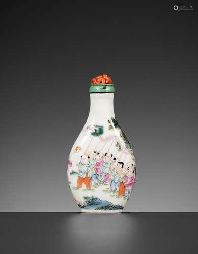 A FAMILLE ROSE ‘HUNDRED BOYS’ PORCELAIN SNUFF BOTTLE, QING D...