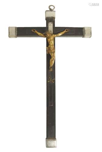 246-Christ en bronze ciselé et doré