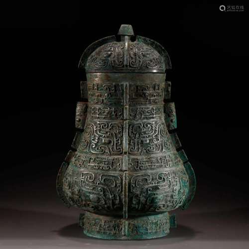 An Archaic Form Bronze Wine Vessel