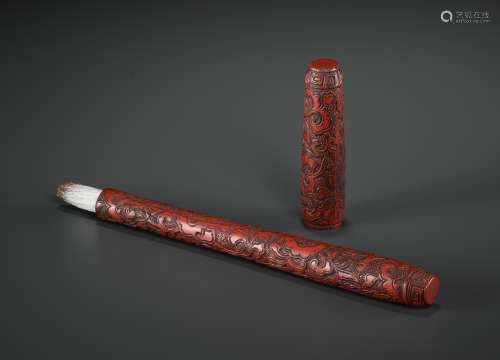 A LARGE WOOD AND RED LACQUER ‘LINGZHI’ BRUSH AND COVER, MING...