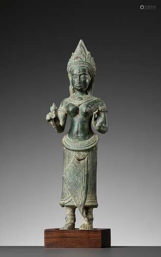 A KHMER BRONZE FIGURE OF UMA, ANGKOR PERIOD