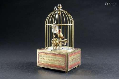 Cage à l’oiseau chanteur