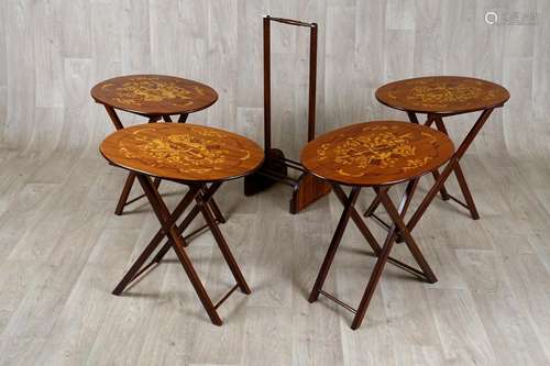 Set de quatre Tables