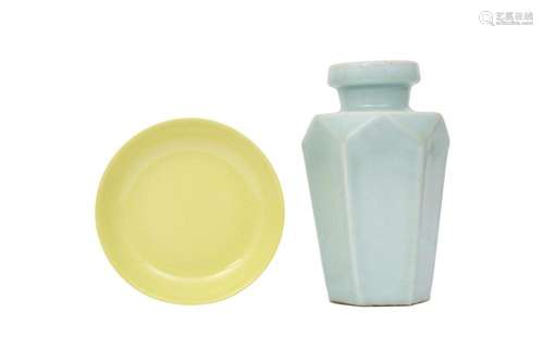 A CHINESE YELLOW-GLAZED DISH AND A PALE BLUE VASE.