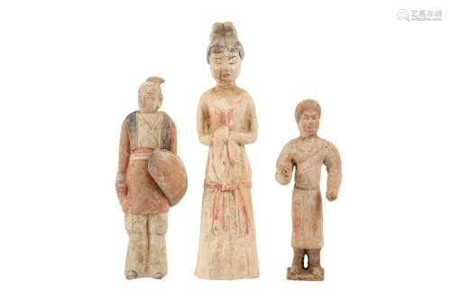 THREE CHINESE POTTERY FIGURES.