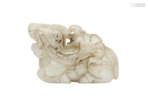 A CHINESE GREY JADE CARVING OF A DEER.
