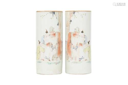 A PAIR OF CHINESE PORCELAIN HAT STANDS.