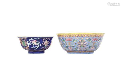 A CHINESE FAMILLE ROSE LOBED 'LONGEVITY' BOWL AND AN...