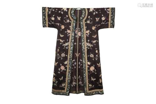 A CHINESE BLUE-GROUND EMBROIDERED SILK ROBE.