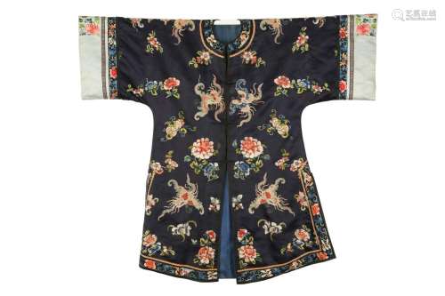 A CHINESE EMBROIDERED BLUE-GROUND SILK LADY'S ROBE.