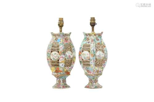 A PAIR OF CHINESE FAMILLE ROSE 'MILLEFLEURS' LANTERN...