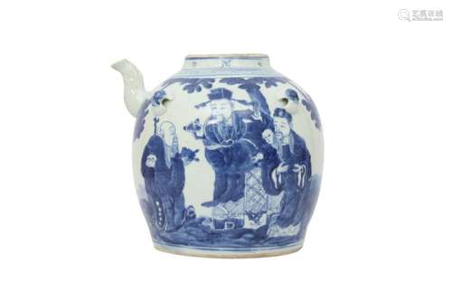 A CHINESE BLUE AND WHITE 'SANXING' TEAPOT.