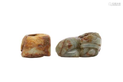 A CHINESE GREY JADE CARVING OF A LION DOG AND A YELLOW JADE ...