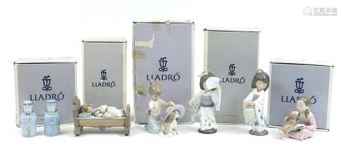 Five Lladro porcelain figures and a pair of Chinese porcelai...