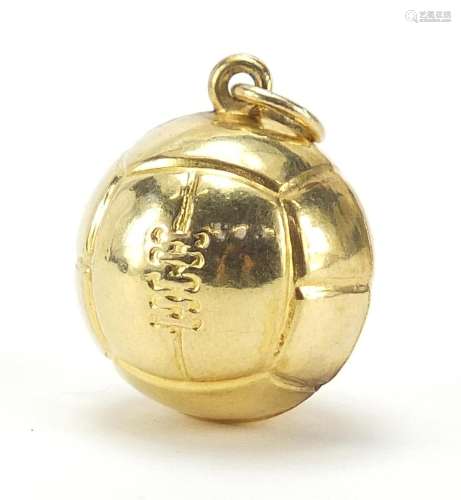 9ct gold football charm, 1.4cm in diameter, 1.2g
