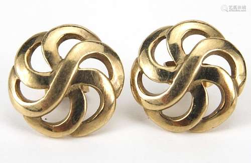 Pair of 9ct gold swirl design stud earrings, 1.5cm in diamet...