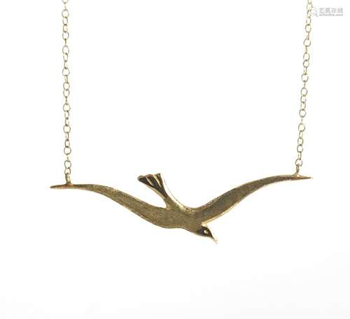 9ct gold bird necklace, 40cm in length, 1.7g