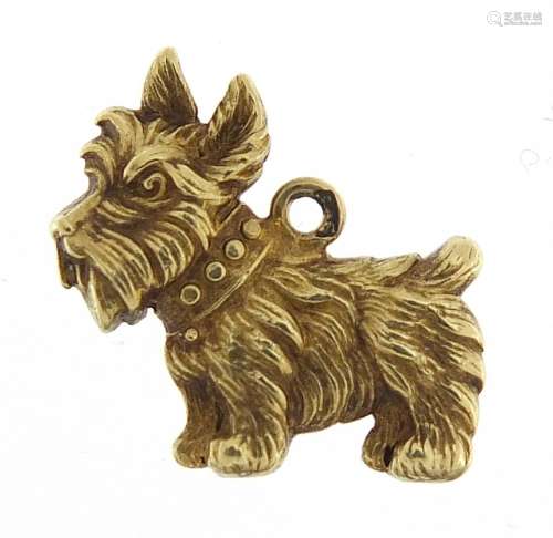 14ct gold Scottie dog charm, 1.3cm in length, 0.7g