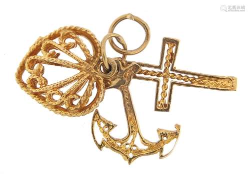 9ct gold faith, hope and charity charm, 3.7cm high, 3.0g