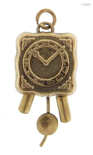 Silver gilt wall clock charm stamped 800, 2cm high, 3.0g