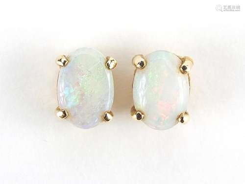 Pair of 9ct gold opal stud earrings, 7mm high, 1.2g